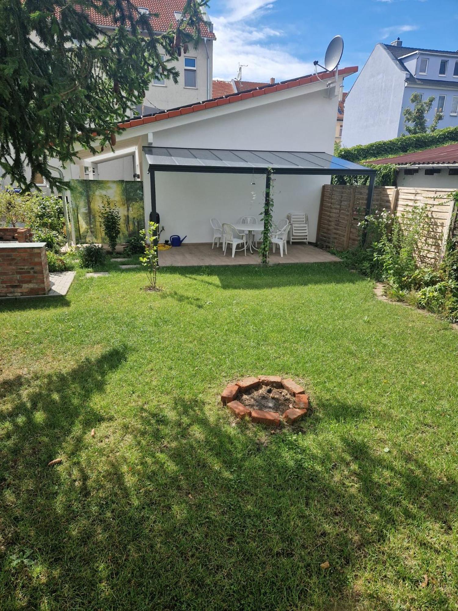 Auszeit2 Erfurt - Stilvolle Dachwohnung Mit Parkplatz - Zentrumsnah Εξωτερικό φωτογραφία