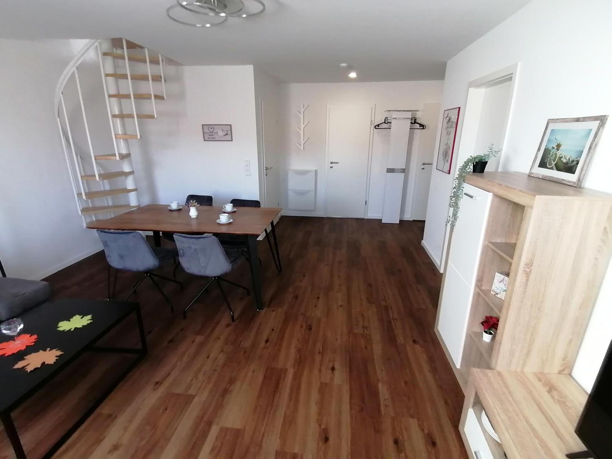 Auszeit2 Erfurt - Stilvolle Dachwohnung Mit Parkplatz - Zentrumsnah Εξωτερικό φωτογραφία