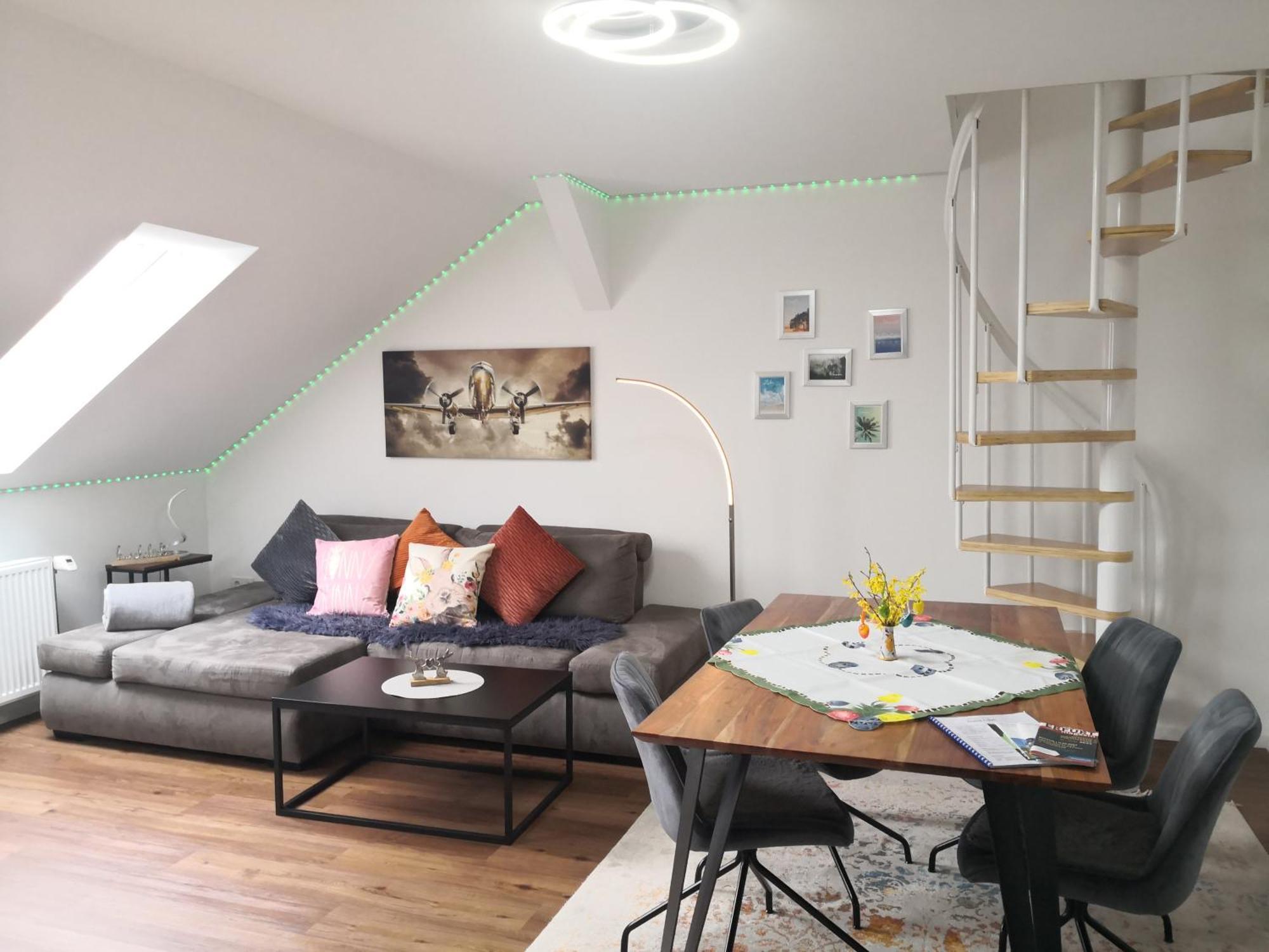Auszeit2 Erfurt - Stilvolle Dachwohnung Mit Parkplatz - Zentrumsnah Εξωτερικό φωτογραφία