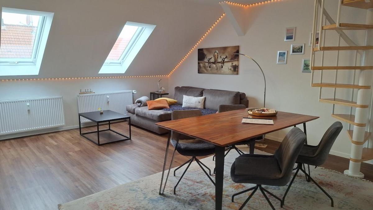 Auszeit2 Erfurt - Stilvolle Dachwohnung Mit Parkplatz - Zentrumsnah Εξωτερικό φωτογραφία